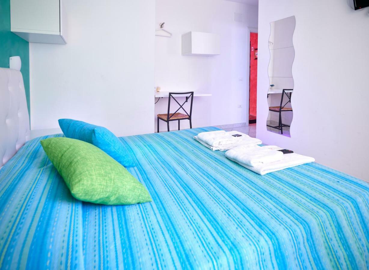 Bed and Breakfast Solerosa à Fondi Extérieur photo